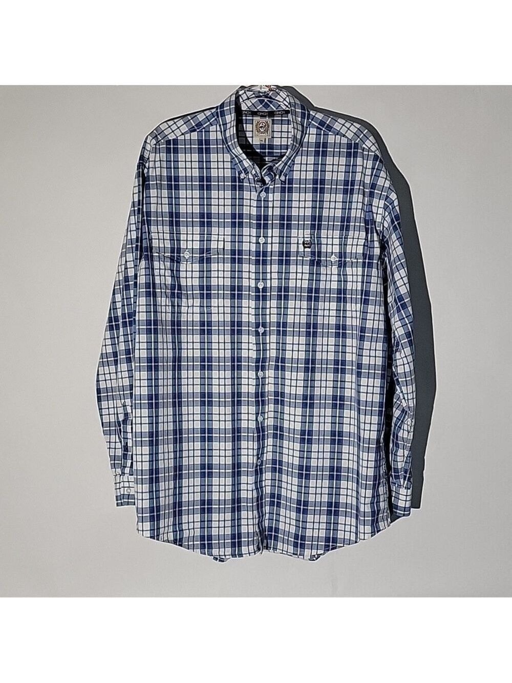 Cinch Men's Long-Sleeved Button-Down Blue/White Plaid Pocketed Shirt, Size XL